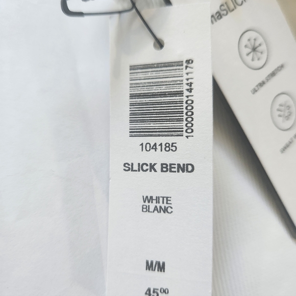 Brand new with tag Aritzia TNA size medium top. - Picture 6 of 8